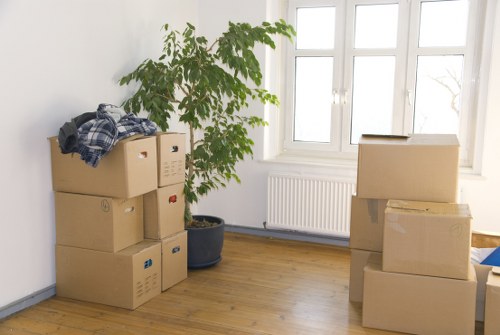 Packing and loading support for a move in Malden Rushett